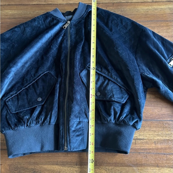 FATE by LFD Black Velour Lined Jacket Size Small - Picture 6 of 12